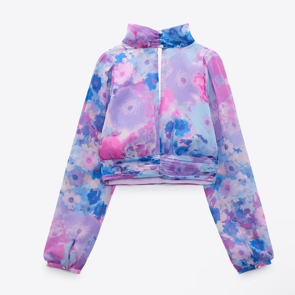 Floral V-Neck Chiffon Top - Picture 4 of 14